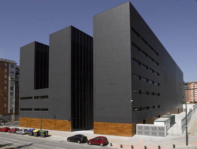 Edificio para Frontones y Federaciones Deportivas en Miribilla-0